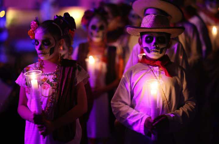 1.6 millones de turistas estima Secretaría de Turismo por Día de Muertos en México