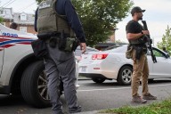 Arrestan a hombre acusado de amenazar con bomba molotov iglesia en Washington D.C.