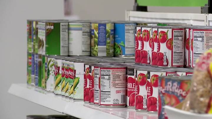 Gov. Walz to unveil $4 million for MN food shelves as shutdown could halt SNAP benefits