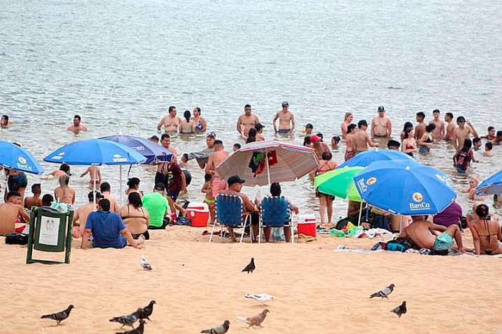 Este sábado hubo 5.000 visitantes en la apertura de las playas de Corrientes