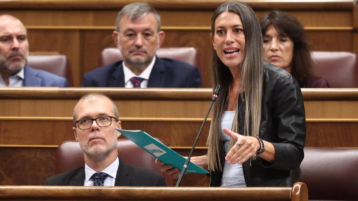 Junts pide ahora al Gobierno limitar el número de alumnos de fuera de Cataluña en la carrera de medicina