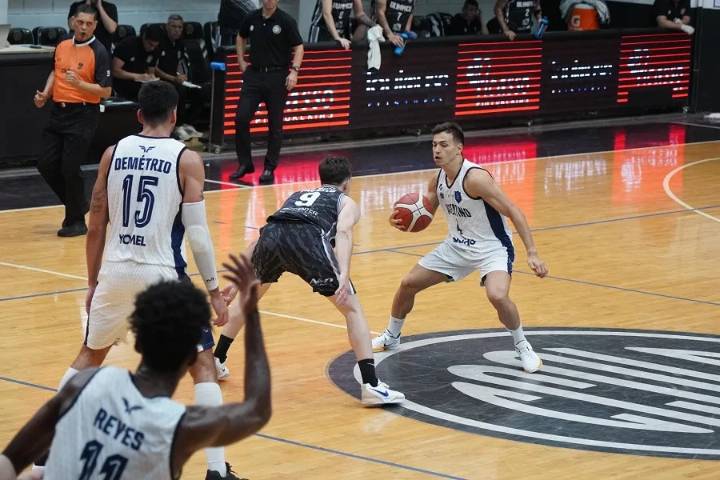 Argentino de Junín cerró su primera gira sin victorias