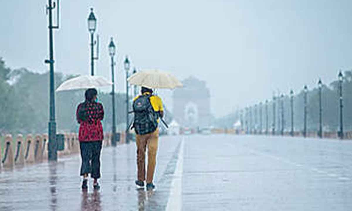 Hyderabad Rain Update: Scattered Thunderstorms Continue for 1 Hour Across Key Areas