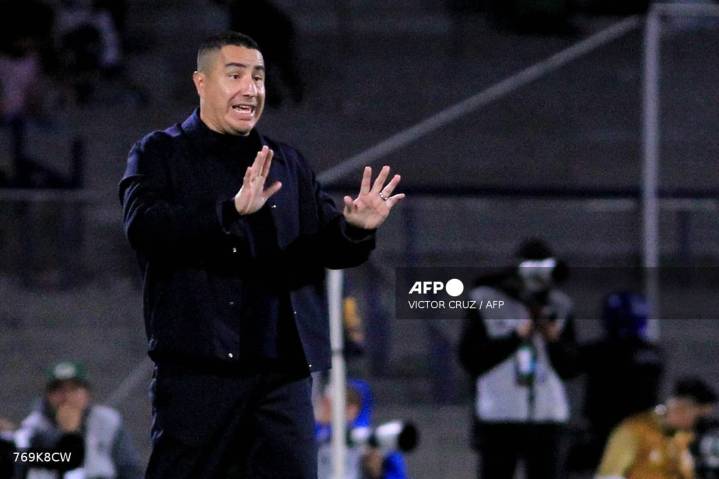 Efraín Juárez suspendido dos partidos en la Liga MX