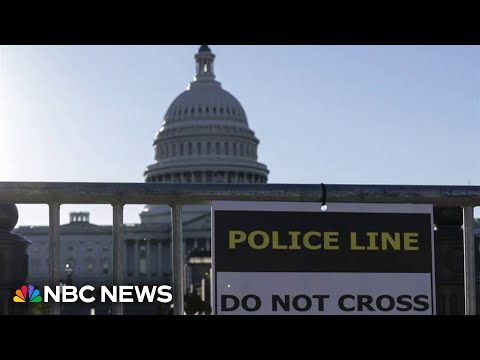 White House threatens no back pay for furloughed federal workers