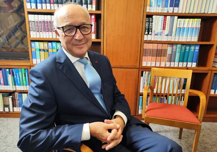 Laurent Fabius: «Actuar contra el cambio climático es más urgente y a la vez más complicado»