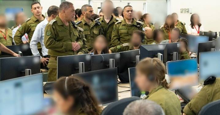 Hamás entrega los primeros siete rehenes de Israel
