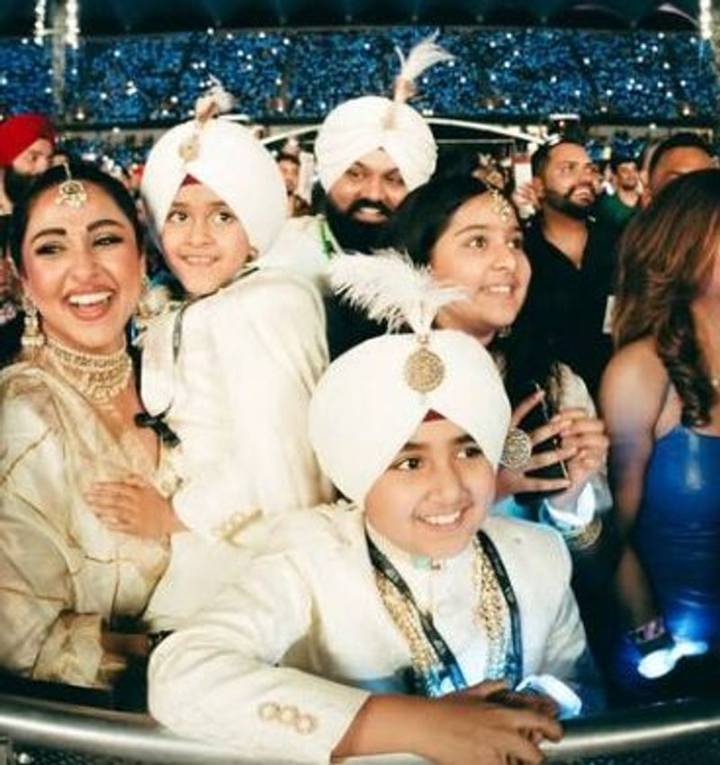 Family steals spotlight at Diljit Dosanjh’s Sydney concert, recreates his Met Gala look
