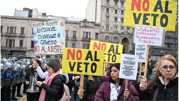 Familiares y trabajadores en Discapacidad organizan dos jornadas de movilización y paro