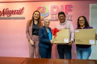 Fortalece DIF Nayarit educación con entrega de equipo