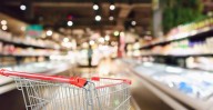 No podía acercarse a un supermercado en Tenerife, le pusieron una multa de 3.000 euros y ahora la justicia le da la razón