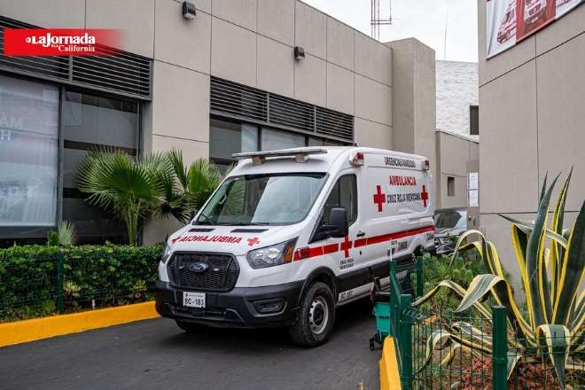 Piden a Policía de Tijuana que cubra gastos médicos de adultos mayores atropellados por patrulla