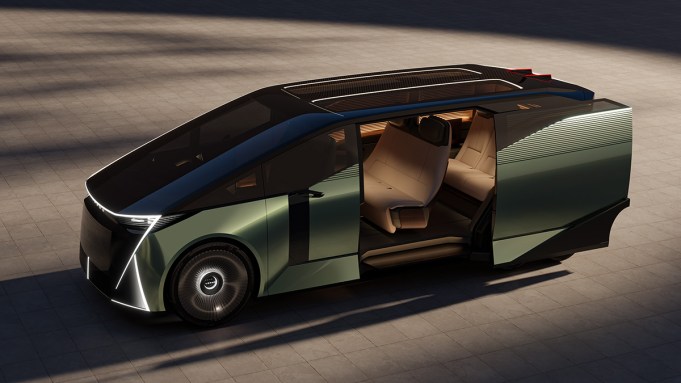 Lexus Just Unveiled Its Wild Luxury LS Van With Six Wheels