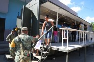 Cocinas comunitarias distribuyen miles de comidas calientes en Álamo
