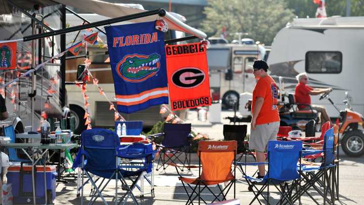 Festive, bittersweet vibe at RV City as Florida-Georgia game moves for 2 years