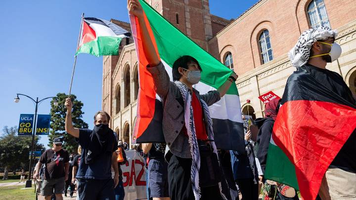 Students for Justice in Palestine calls for 'death to all collaborators'