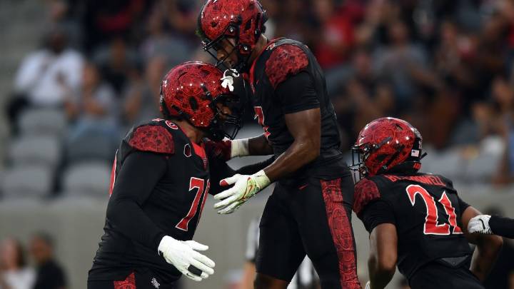 Aztecs football shutout Fresno St. bowl eligible mountain west