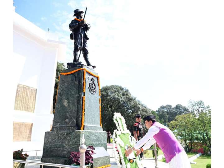 CM Dhami pays tribute at Garhwal Rifles Regimental War Memorial