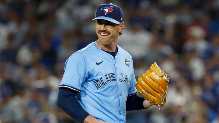 Blue Jays' deadline pickup Shane Bieber picks up Toronto in World Series Game 4