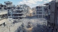 Israel bombardeó el sur y centro de Gaza tras acusar a Hamas de violar el alto el fuego