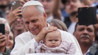 León XIV lamenta el surgimiento del "odio antisemita" y urge a pacificar Oriente Medio