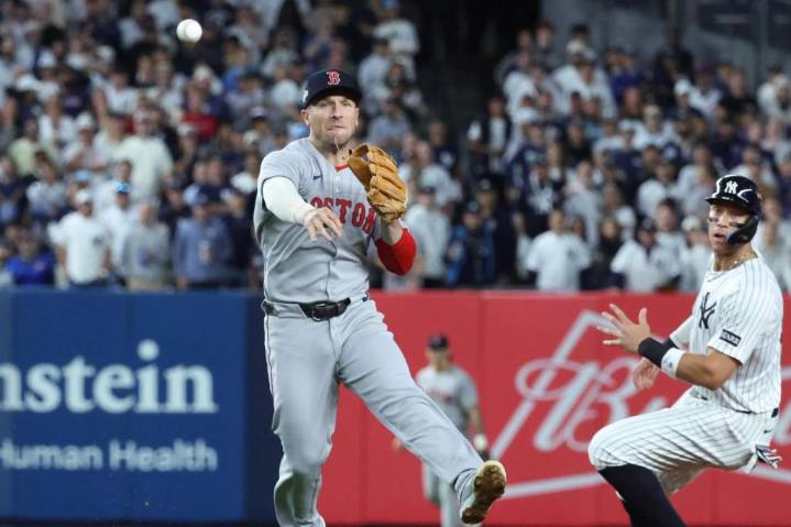 Alex Bregman will have plenty of options after Red Sox opt