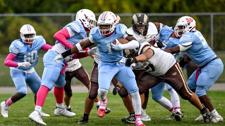 Everett-Holt, Portland-Charlotte football: Photos from week 8