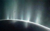 Científicos confirman que la luna Encélado de Saturno cumplen todos los requisitos para albergar la vida en su gran océano