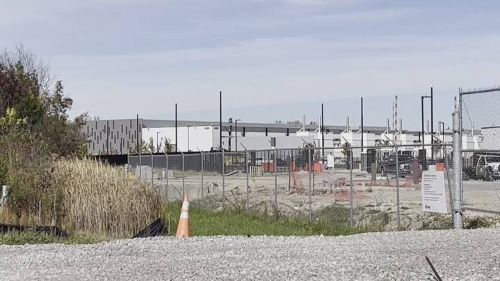 Hilliard neighbors raise concerns over Amazon’s plan to add fuel cells