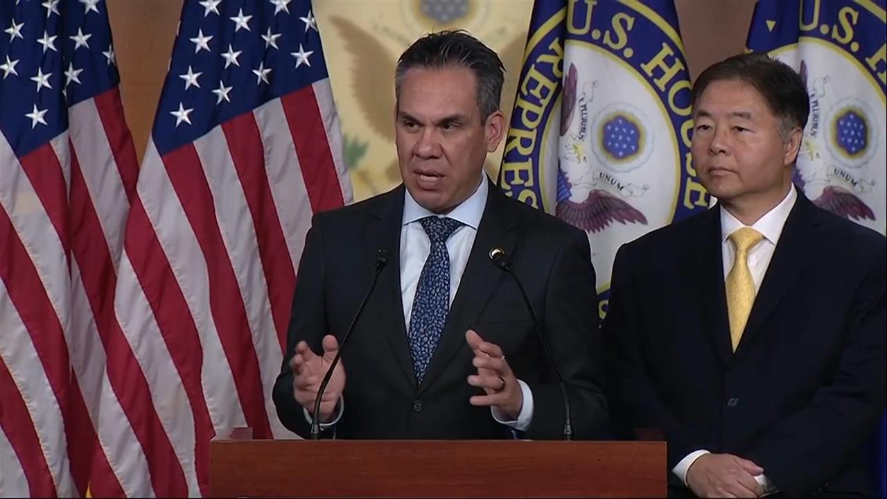 Democrats say Trump needs to be in the room on shutdown negotiations