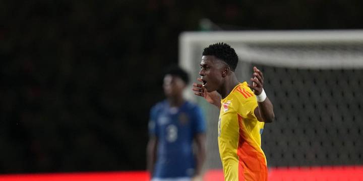 Elogios provenientes desde Europa a Néiser Villarreal por su gran actuación con Colombia en el Mundial Sub
