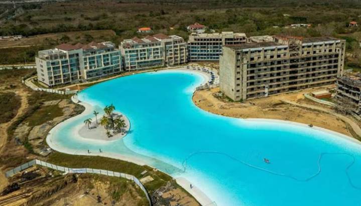 Así es la playa artificial más grande de Colombia: mide más de 3 hectáreas