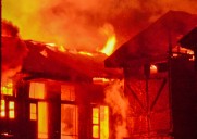 Late-Night Fire Ravages 6 Homes, Shops in Fateh Kadal