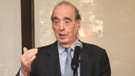 El economista tucumano Arriazu recomendó no devaluar y advirtió sobre la política y un "pato rengo"