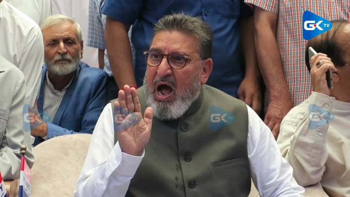 Govt formation benefited only MLAs, not people: Altaf Bukhari