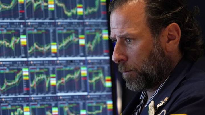Massachusetts in a recession or on the brink: Moody’s