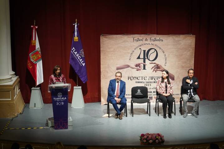“Detrás de cada títere hay un pedazo de corazón de Tlaxcala”: Lorena Cuéllar; inauguran 40º Festival Internacional de Títeres