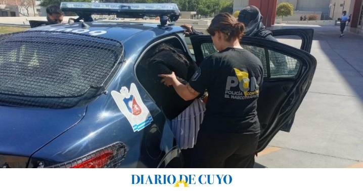 Desbaratan banda narco que operaba en Mendoza, San Juan y Bolivia: al eslabón local le sacaron 99 cápsulas de cocaína en el Hospital Rawson