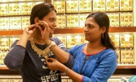 Gold price rally continues in Chennai, crosses Rs 90,000 per sovereign mark on October 8