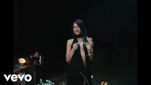 MUSICA: Tini Sorprende A Sus Fans Con El Tema Electro-Merengue “Una Noche Más” Tras Su Gran Regreso A La Actuación