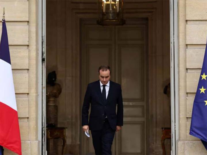 Francia expectante por designación de un nuevo primer ministro