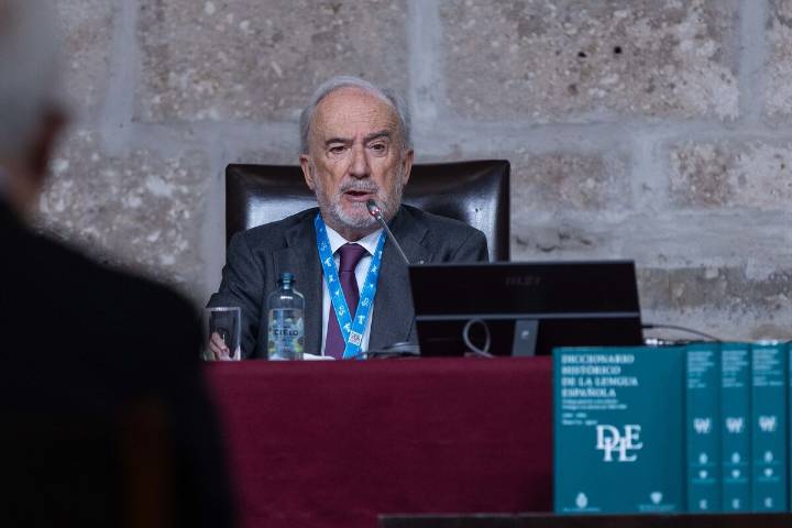 RAE presenta 'Diccionario histórico de la lengua española': “Nos ha costado nada menos que 100...