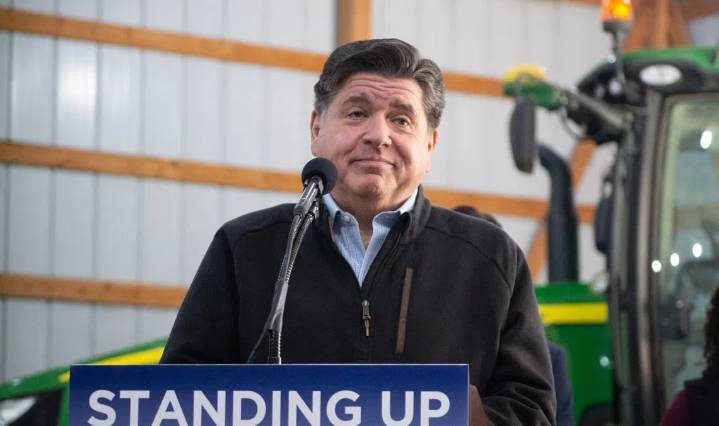 House transit bill ‘not going forward,’ Pritzker says as he opposes new revenue forms