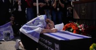Renewed fighting tests Gaza ceasefire and Israel briefly halts aid