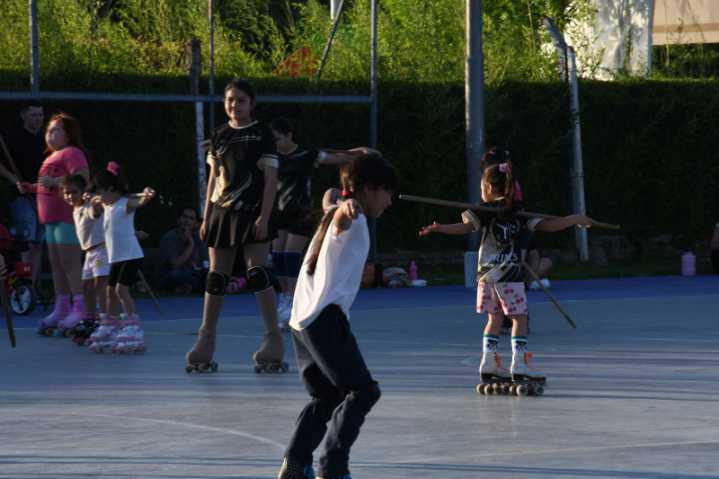 El Jaime Zapata inscribe a clases de patín a personas desde los 6 años en adelante