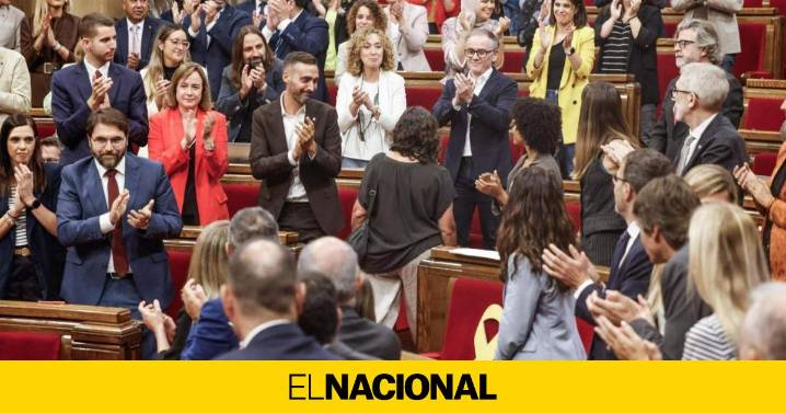 Así ha recibido el Parlament a la diputada de la CUP y miembro de la Flotilla, Pilar Castillejo