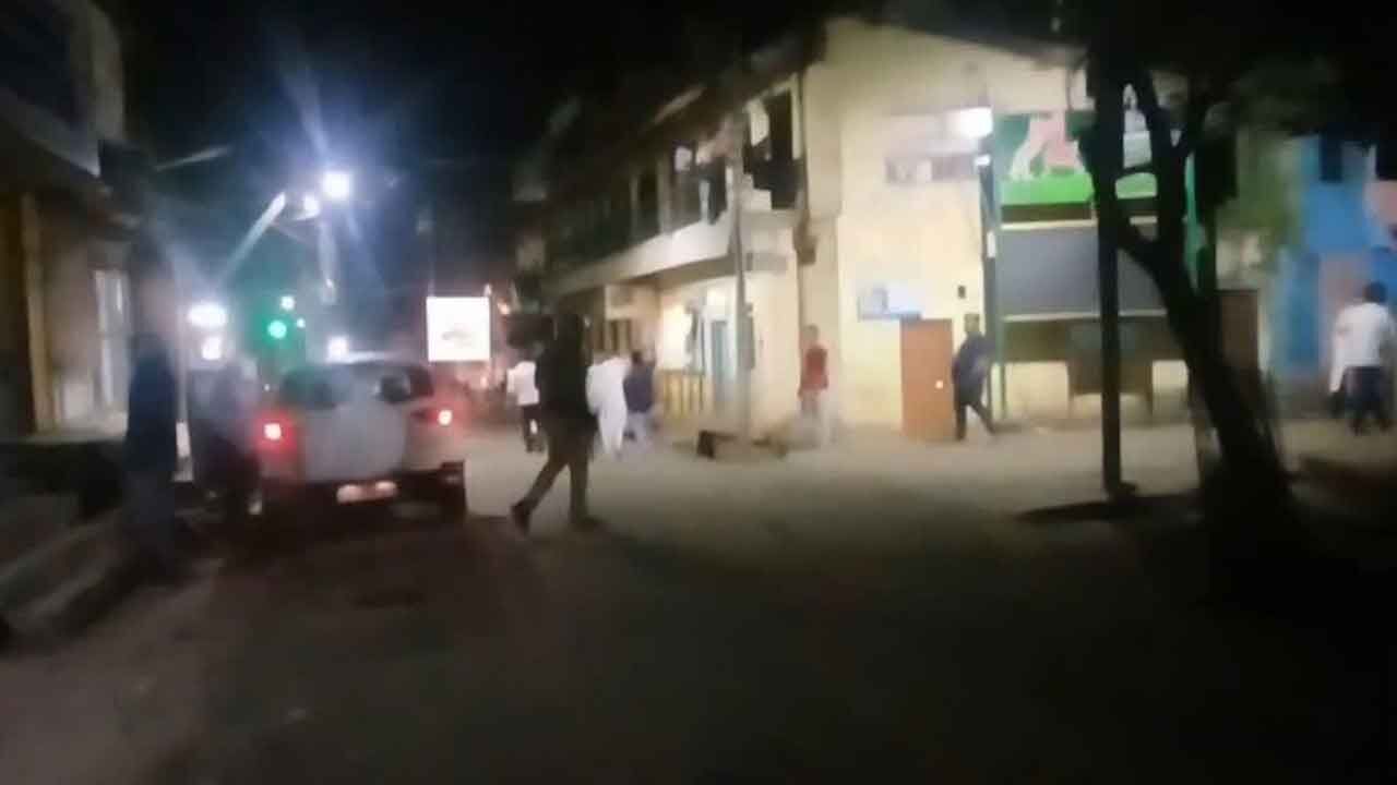 Stone pelting incident reported during procession in Belagavi’s Khadak Galli
