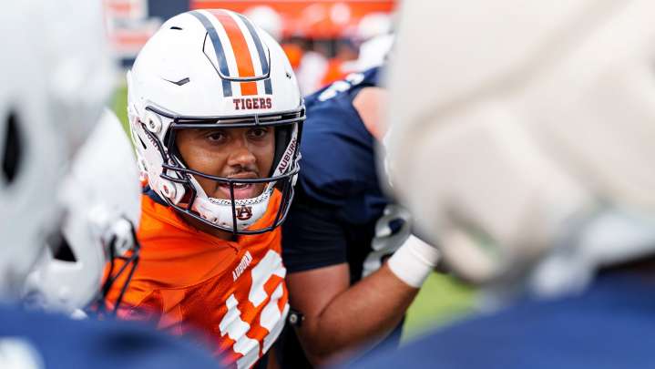 Hugh Freeze discusses potential for Auburn football QB change vs MU