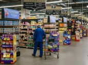 Una cadena de supermercados en EEUU pide a sus clientes "cambio exacto" por la escasez de centavos