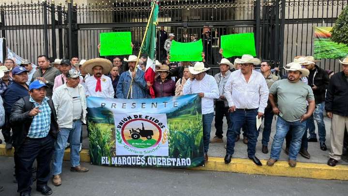 Inicia diálogo entre agricultores y Segob